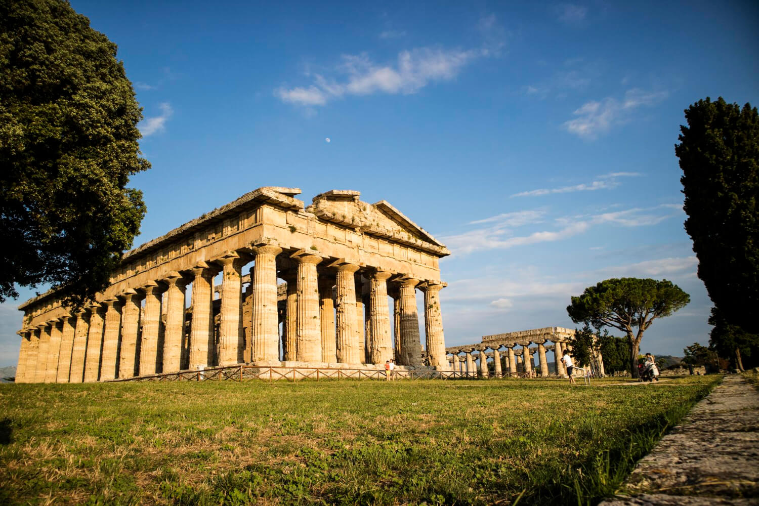 Paestum Rovine Mediavalle viaggi
