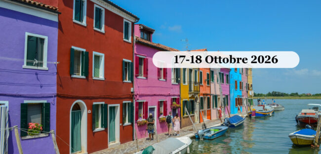 Le case colorate di Burano nella laguna di Venezia